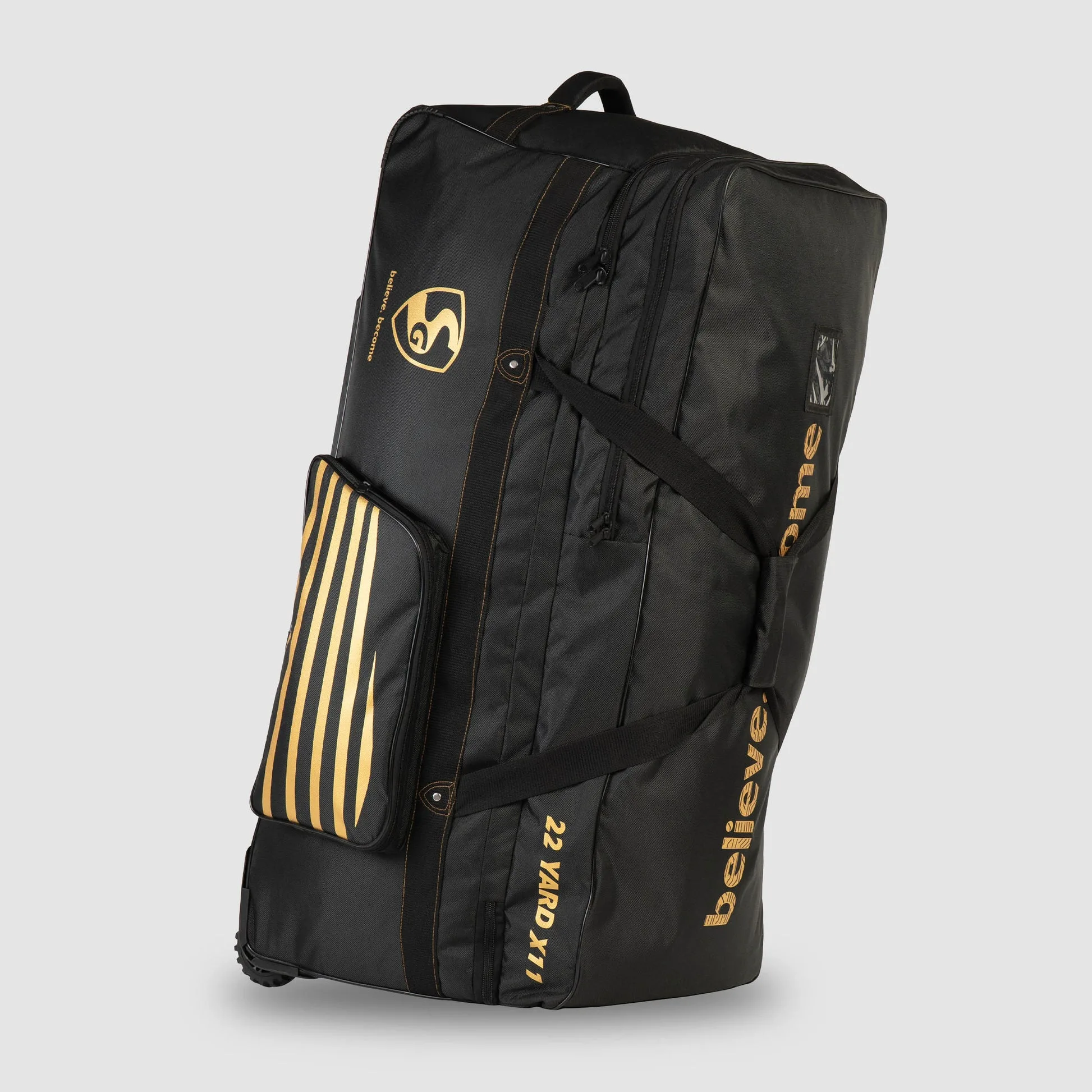 SG 22 Yard X11 Wheelie Cricket Kit Bag