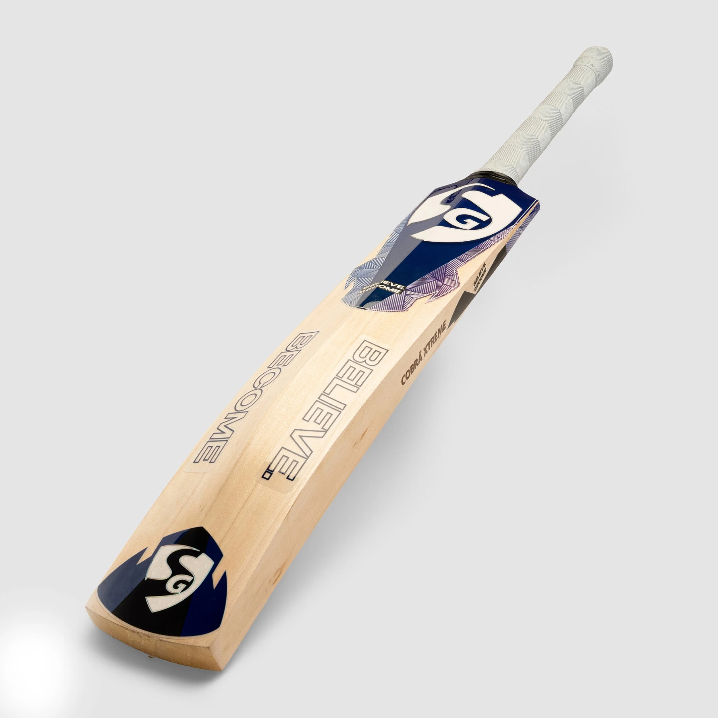 SG Cobra Xtreme Cricket Bat
