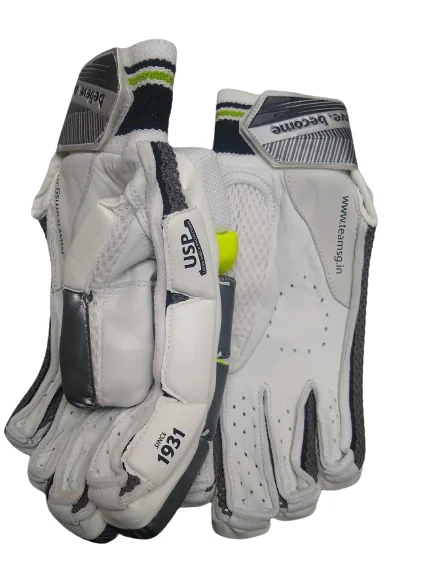 SG EXCELITE Batting Gloves 2022 view 3