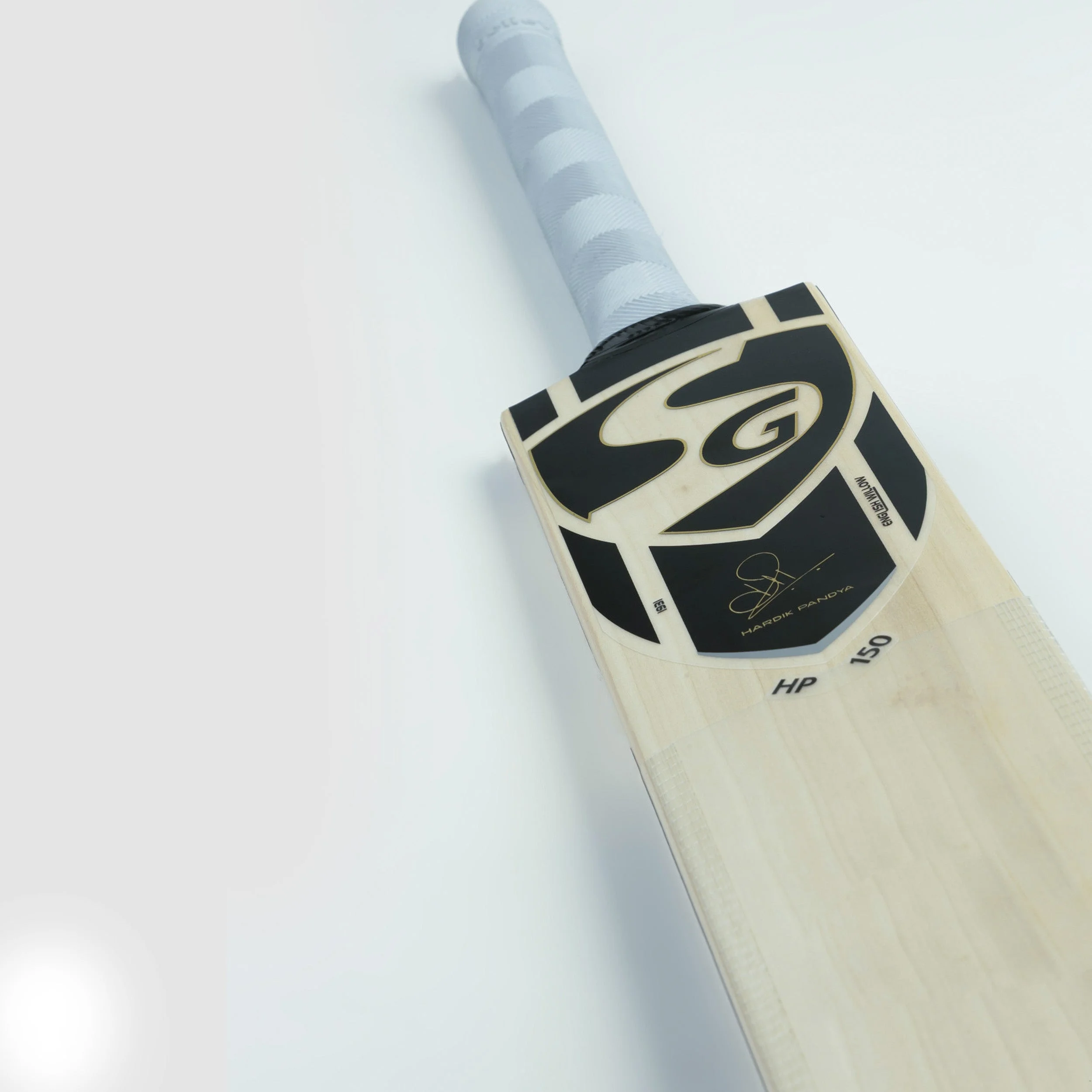 SG HP 150 Cricket Bat view 2