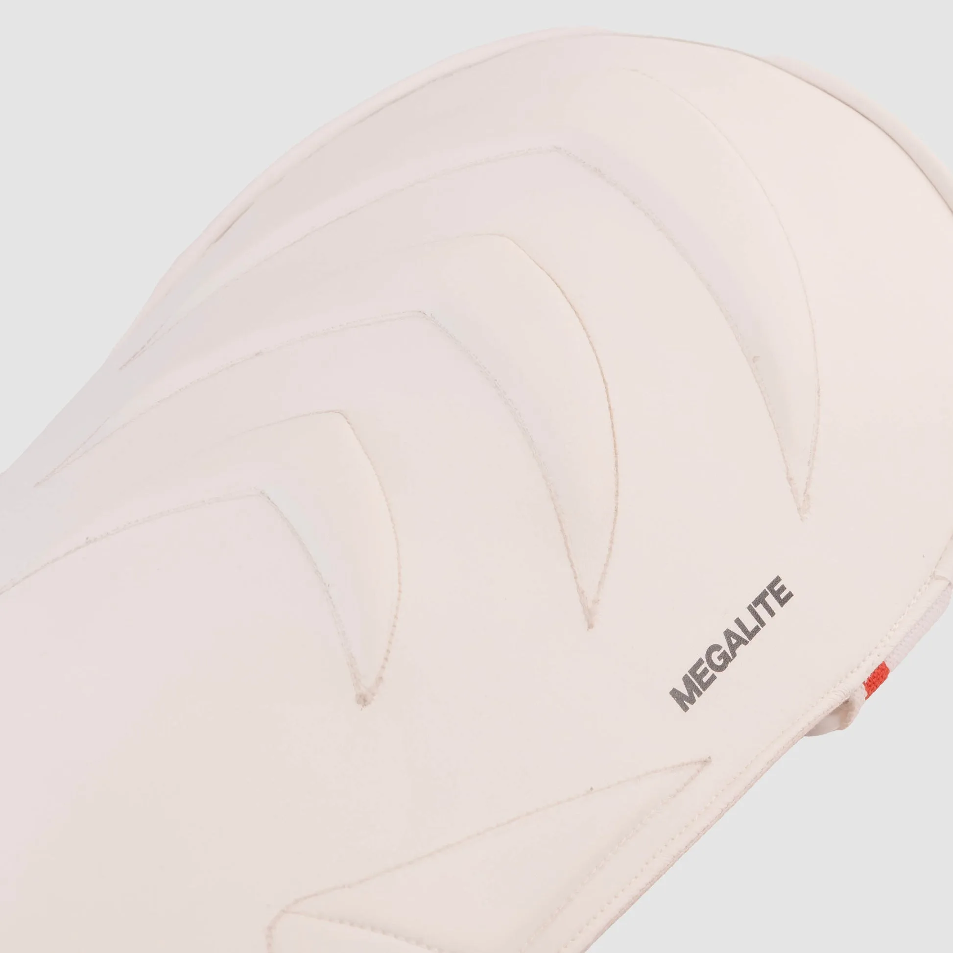 SG Megalite Wicket Keeping Pads view 2