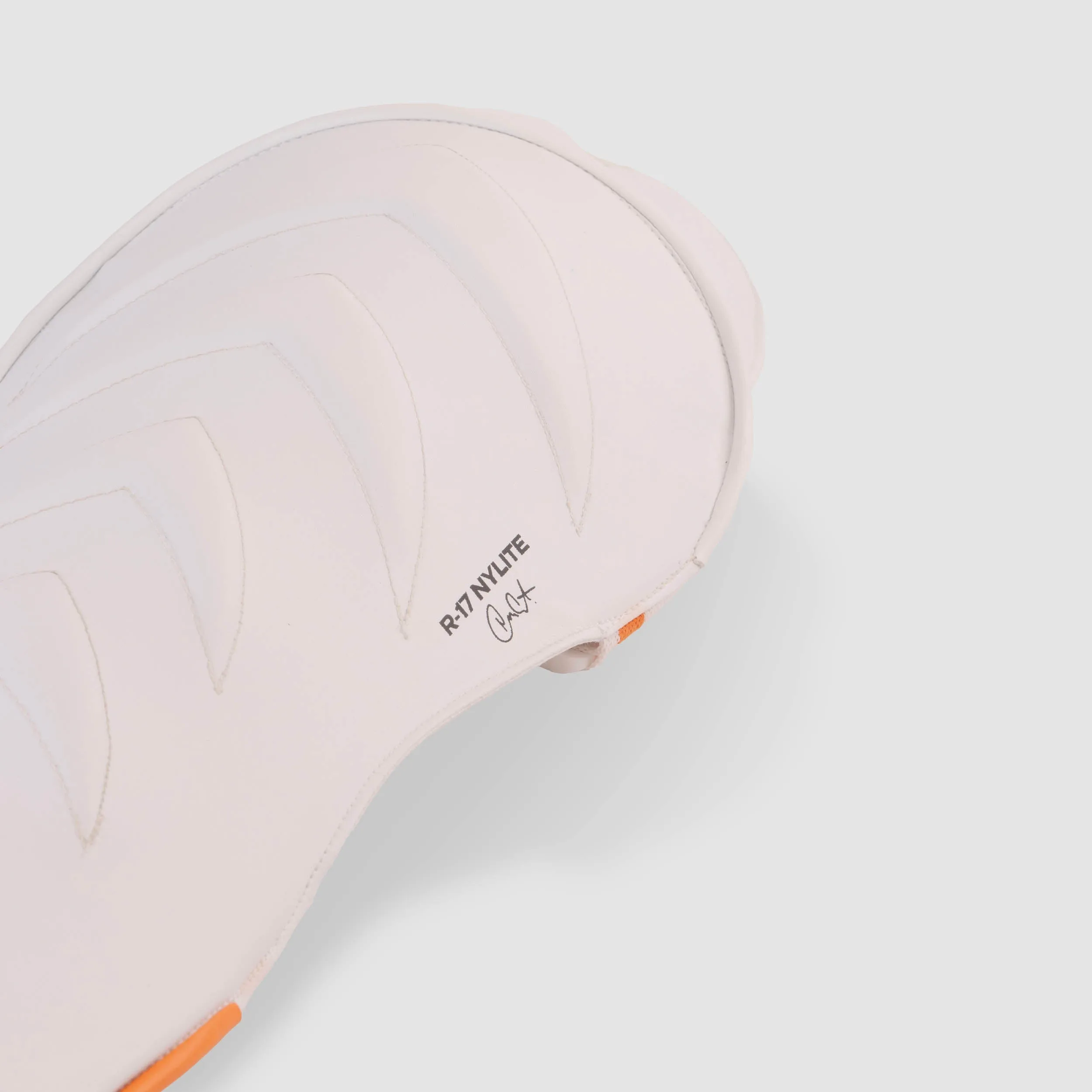 SG RP 17 Nylite Wicket Keeping Pads view 2