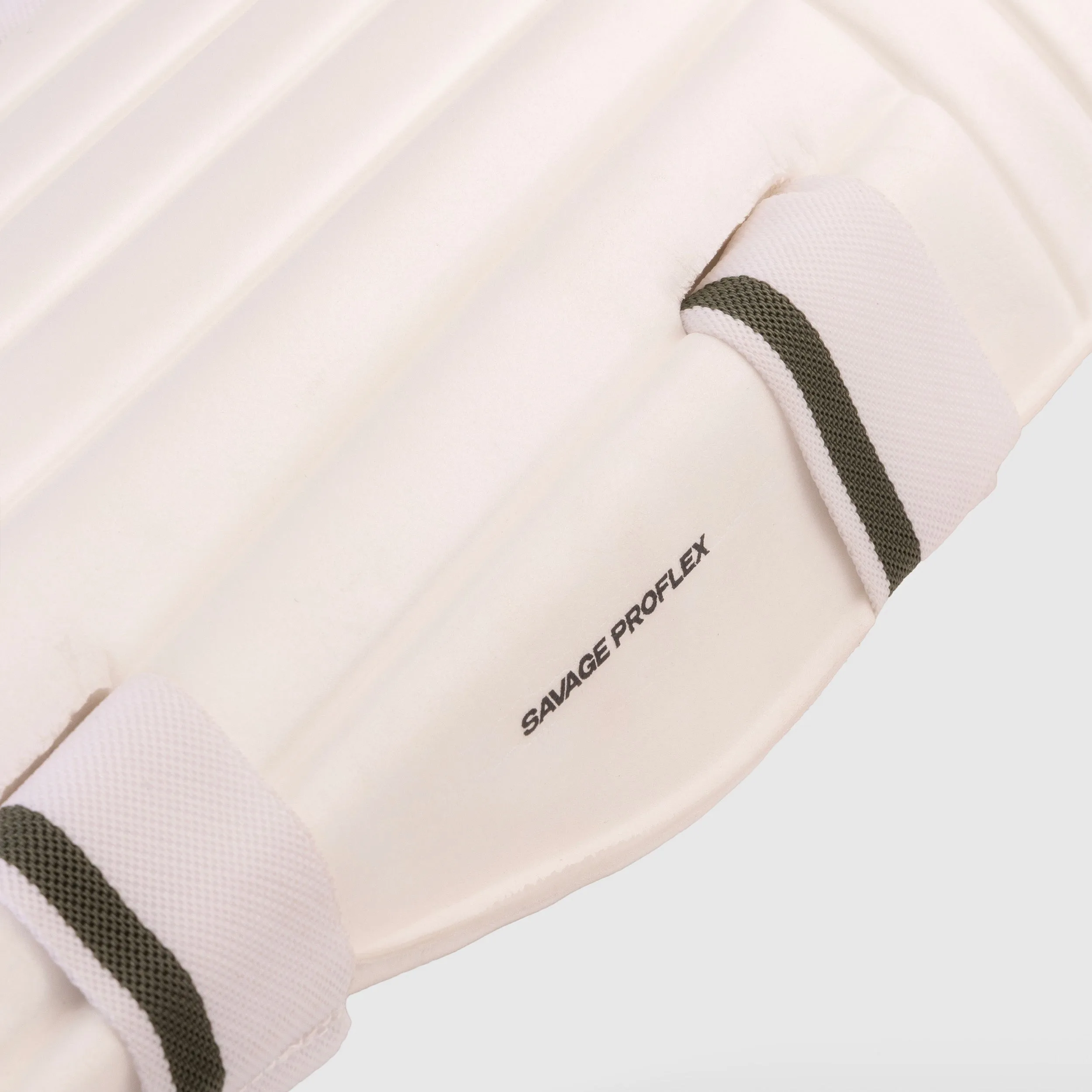 SG Savage Proflex Batting Pad view 2