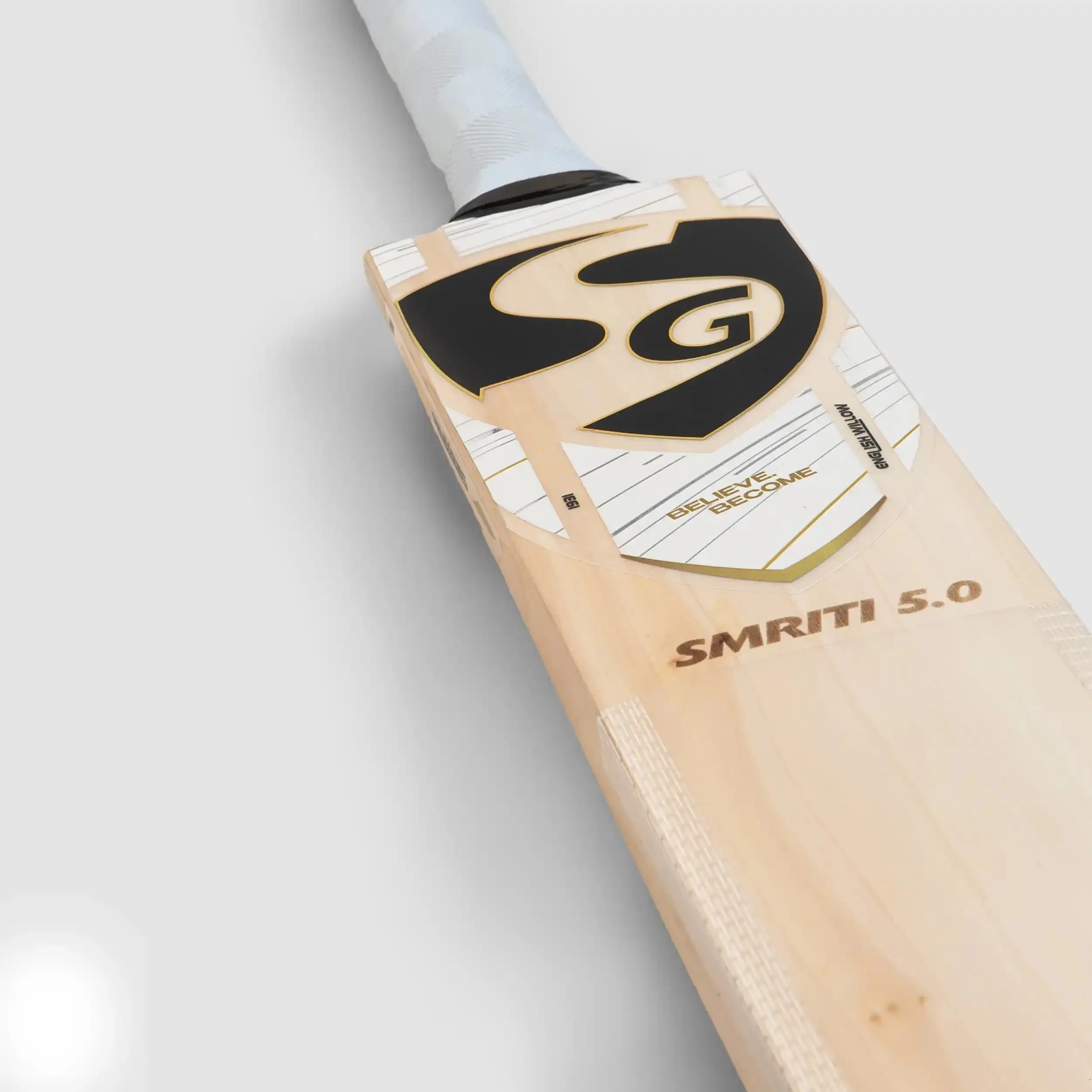 SG Smriti 5.0 Cricket Bat view 3
