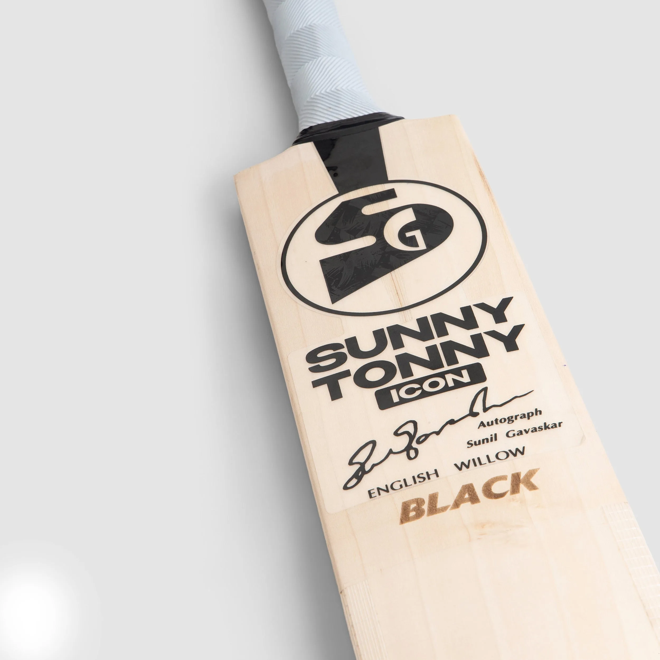 SG Sunny Tonny Icon Black Cricket Bat view 2