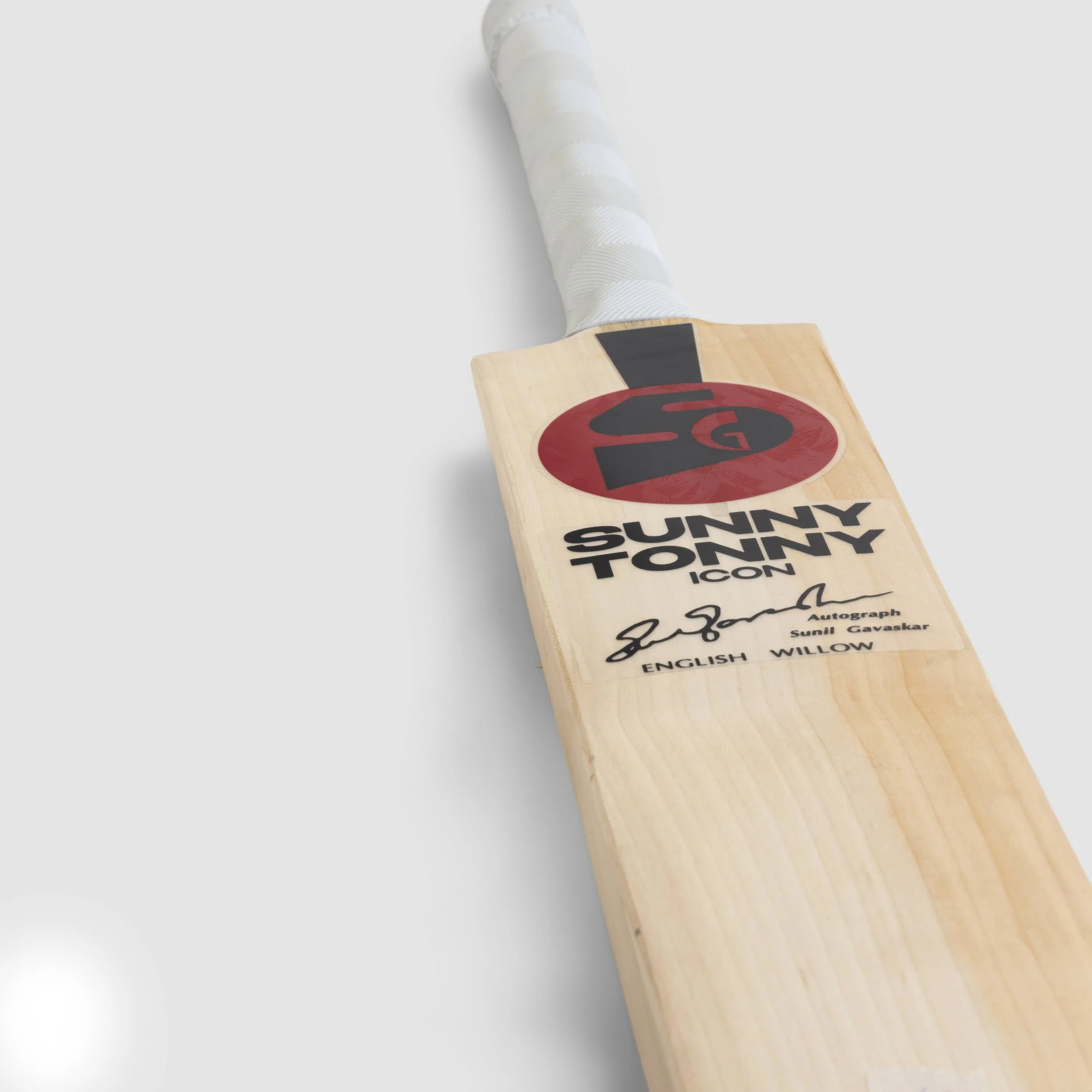 SG Sunny Tonny Icon Cricket Bat view 2