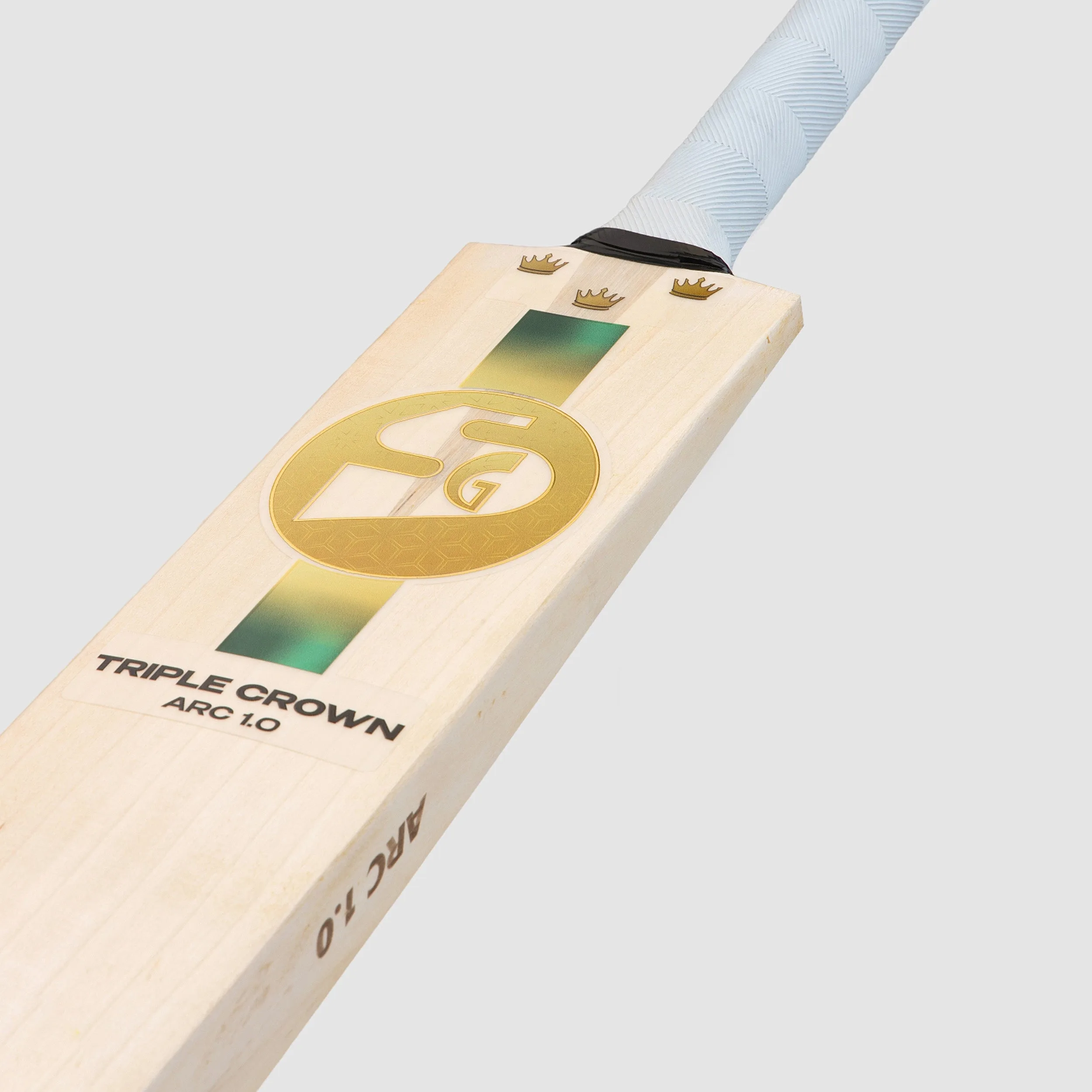 SG Triple Crown Arc 1.0 Cricket Bat view 2