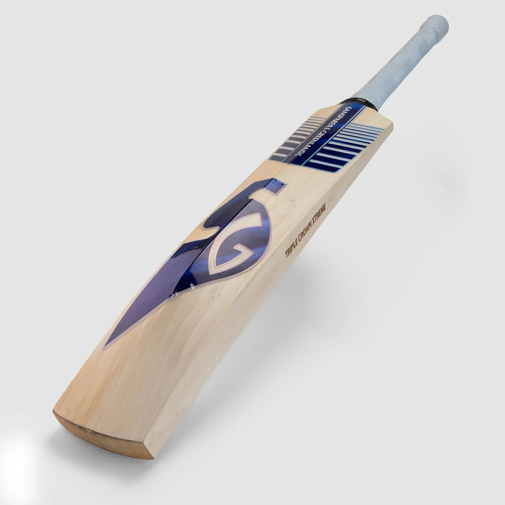 SG Triple Crown Xtreme Cricket Bat