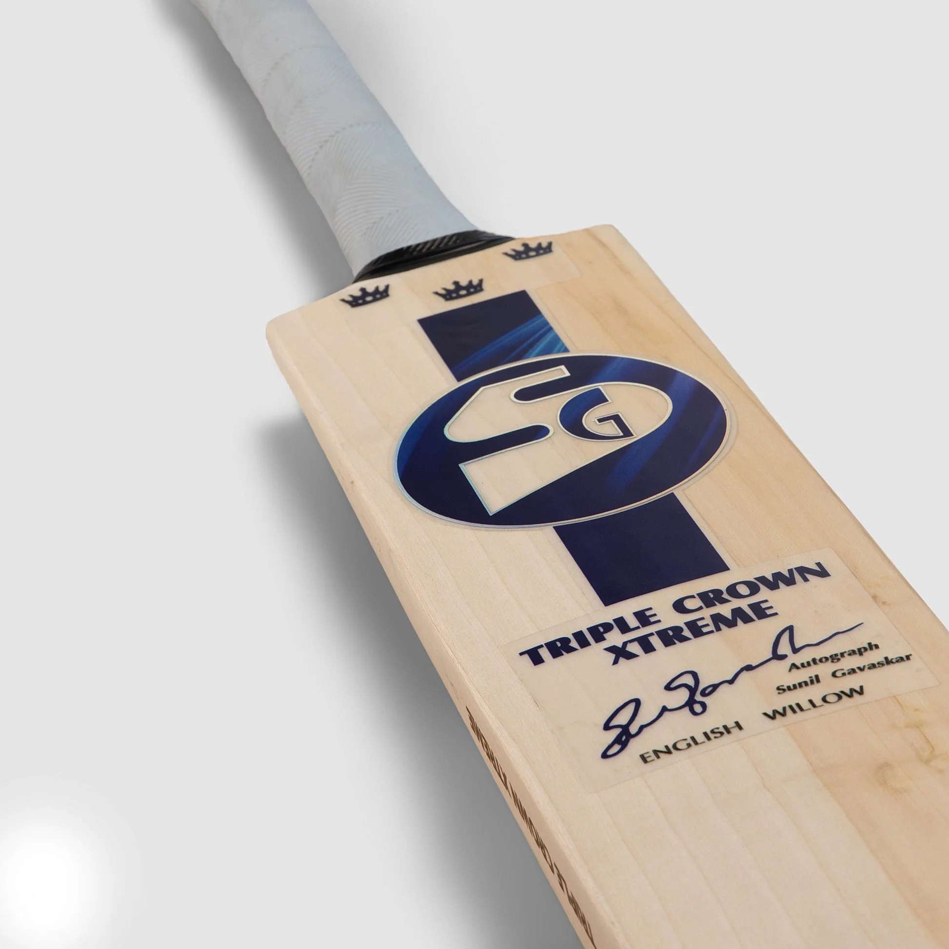 SG Triple Crown Xtreme Cricket Bat view 2