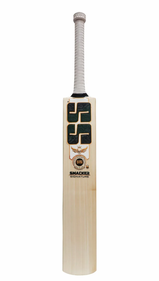 SS GG Smacker Signature Cricket Bat 2024 view 2