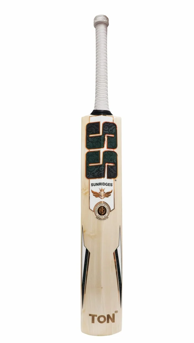 SS GG Smacker Signature Cricket Bat 2024 view 3