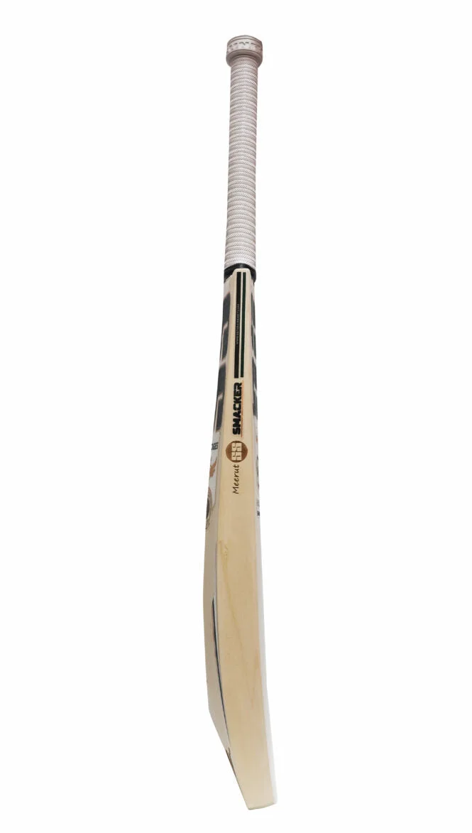SS GG Smacker Signature Cricket Bat 2024 view 4