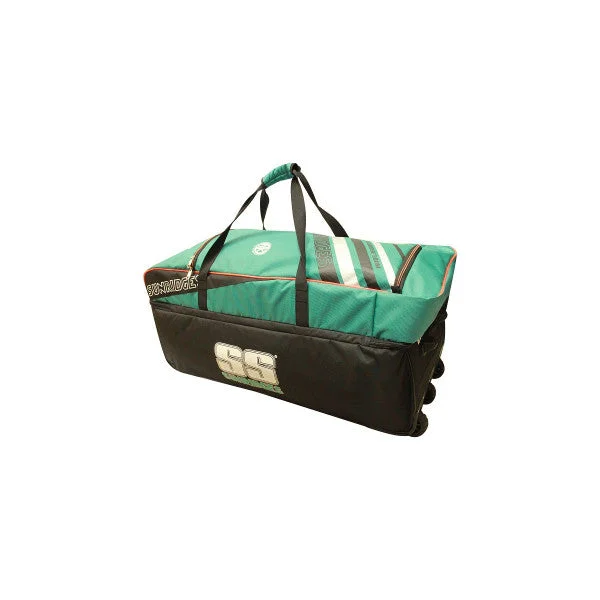 SS Master 9000  Cricket Kit Bag view 3